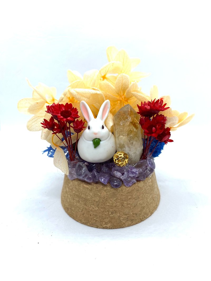 粉橘花園-兔子與黃水晶-公仔/水晶/乾燥花玻璃罩擺設 - 擺飾/家飾品 - 水晶 