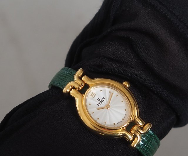 FENDI カメレオンウォッチ FENDI Chameleon Watch, 5 colors, changeable strap, vintage
