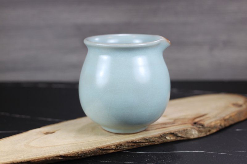 【送禮好物】360~400ml 汝窯無把 手拉坯 咖啡下壺 茶海 公道杯 - 咖啡壺/手沖壺 - 瓷 