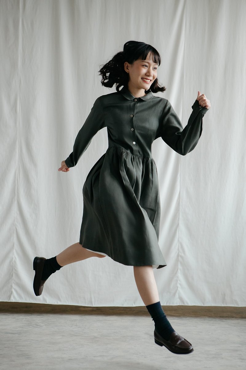 Makers Classic Dress in Green Olive - 連身裙 - 棉．麻 綠色