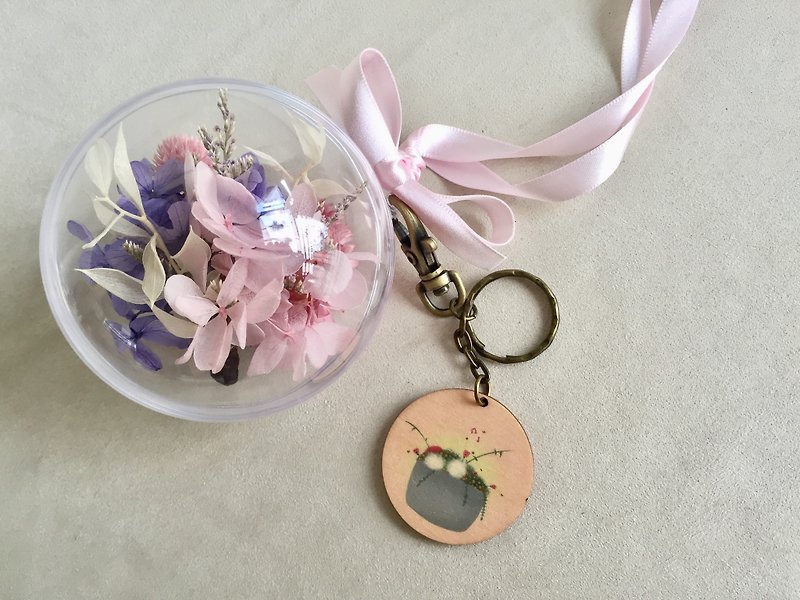 Berry Garden Dry Eternal Flower Ball + Key Ring Set (Custom) - ช่อดอกไม้แห้ง - พืช/ดอกไม้ สึชมพู