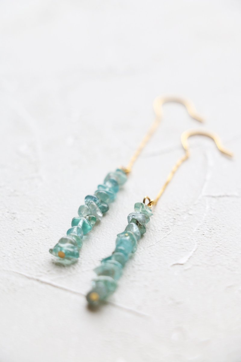 Blue apatite threader earrings - 18k gold plated earrings - ต่างหู - เครื่องเพชรพลอย สีน้ำเงิน