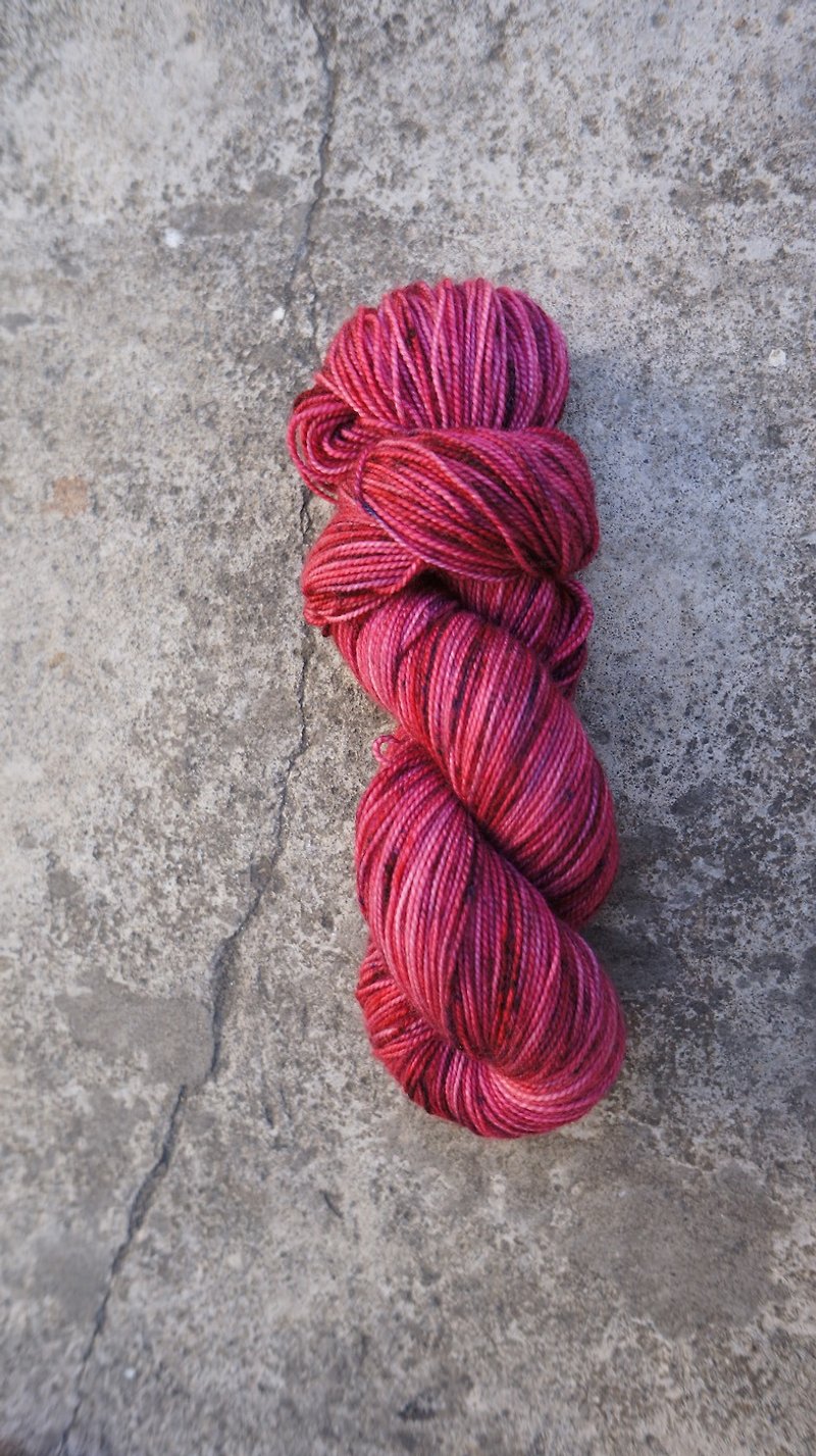 Hand Dyed Socks Thread - Love (MCN/Merino/Cashmere/Nylon) - Knitting, Embroidery, Felted Wool & Sewing - Wool 