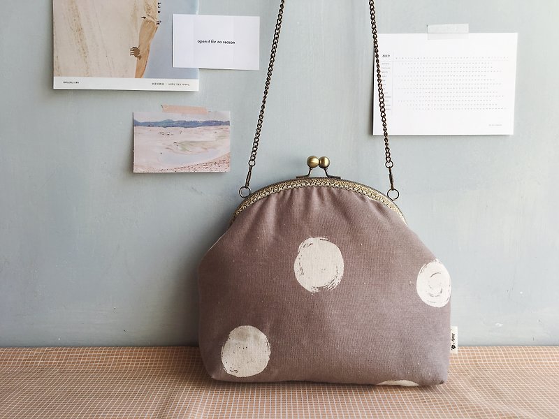 -白玉珠-3way mouth gold bag side backpack clutch bag handbag Japanese cloth customized - Messenger Bags & Sling Bags - Cotton & Hemp Pink