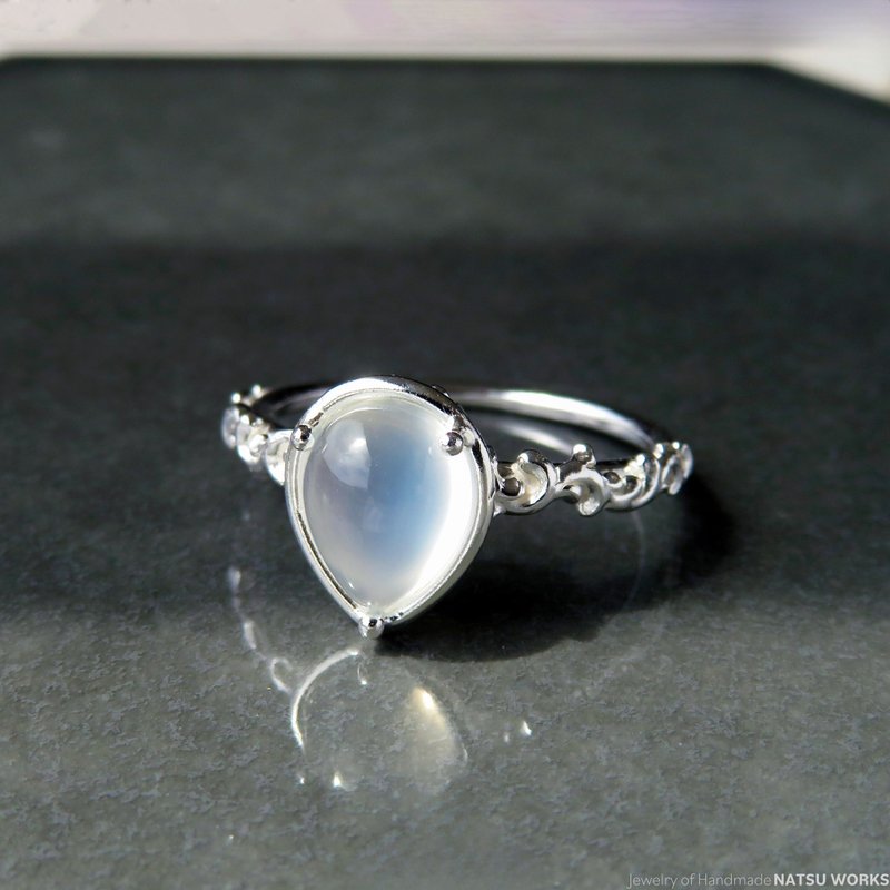 キャッツアイ ムーンストーン リング / Cat Eye Moonstone Ring v - 戒指 - 寶石 白色
