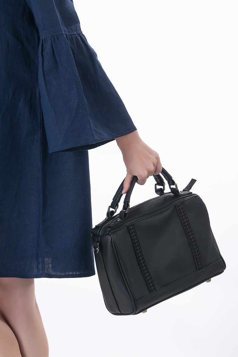 Blacknior Pan Bag(L) - Messenger Bags & Sling Bags - Genuine Leather Black