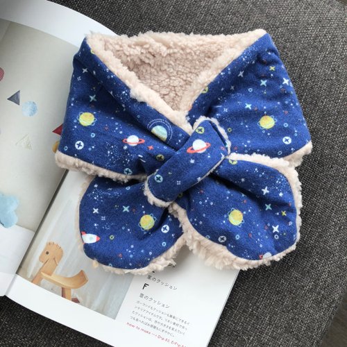 Lianne baby 梨安手工嬰兒禮物 彌月禮 新生兒見面禮 周歲禮 火箭星球 手工保暖寶寶圍巾 脖圍 彌月禮盒