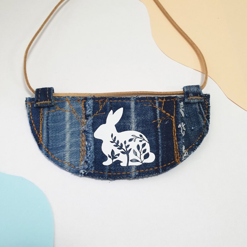 Recycled denim necklace Jeans necklace OOAK jewelry - 項鍊 - 其他金屬 藍色