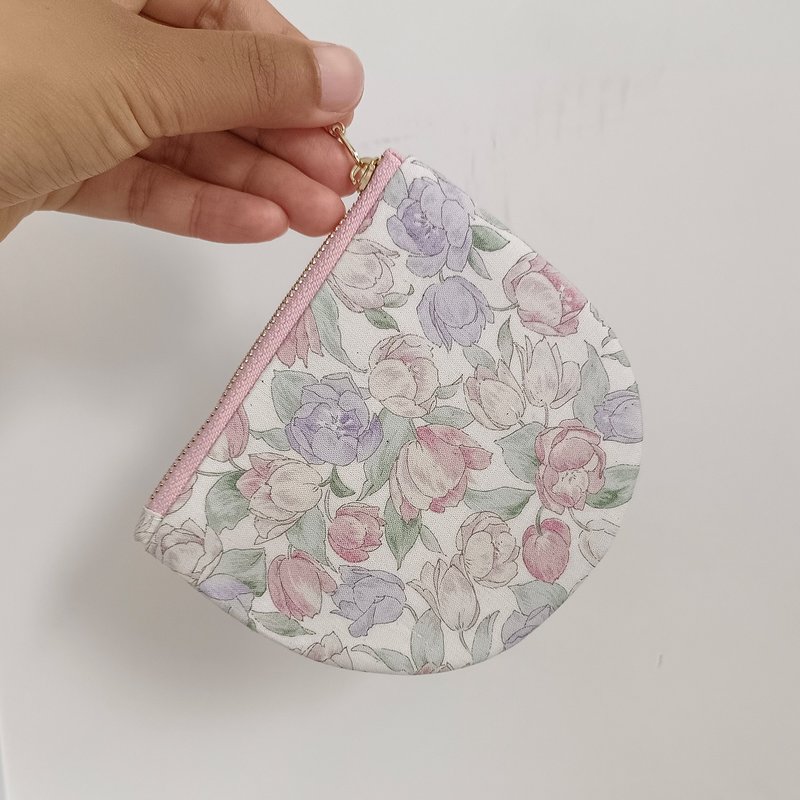 現貨~半圓零錢包 / 收納包 / 粉色鬱金香 - 零錢包/小錢包 - 棉．麻 