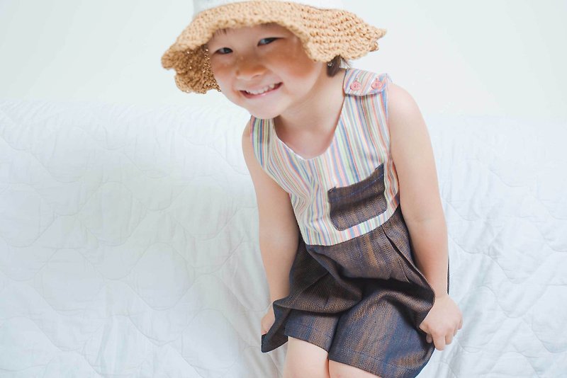 Temperament exposed small dress hand made non-toxic children's clothing fabric optional size negotiable - Kids' Dresses - Cotton & Hemp Brown