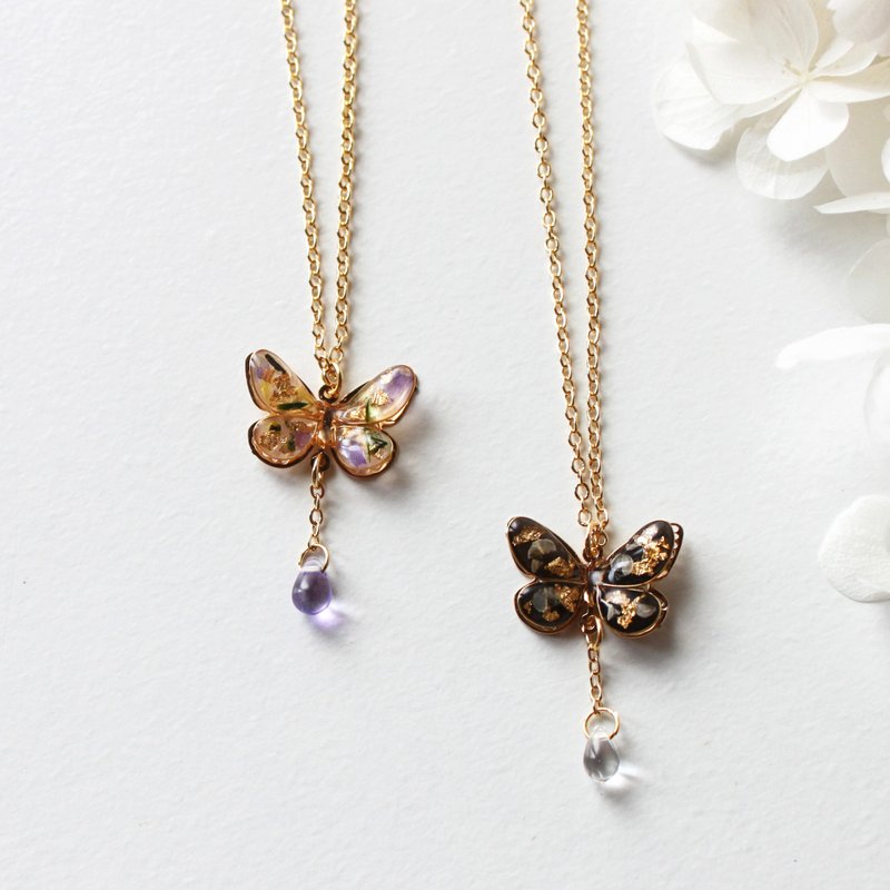 [Butterfly Necklace] Pastoral Floral Butterfly Necklace 14KGF Temperament Necklace - สร้อยคอ - เรซิน หลากหลายสี