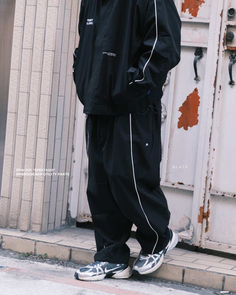 24AW PFW-P01 Epektasis Embroidered Utility Pants-黑色 - 男長褲/休閒褲 - 防水材質 黑色