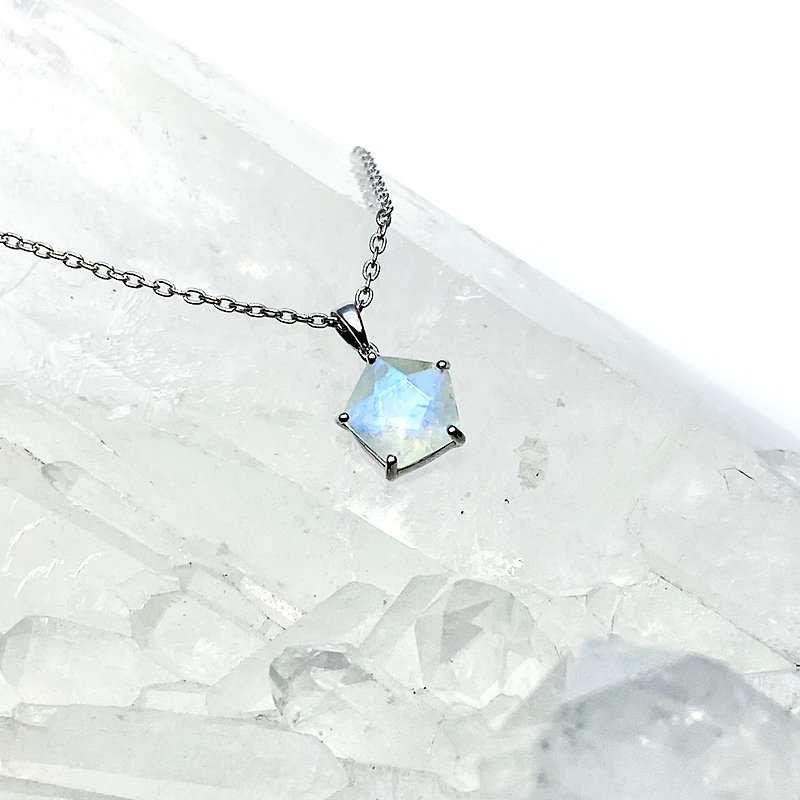 Moonstone Star Shape 925 Silver Necklace - Necklaces - Gemstone Blue