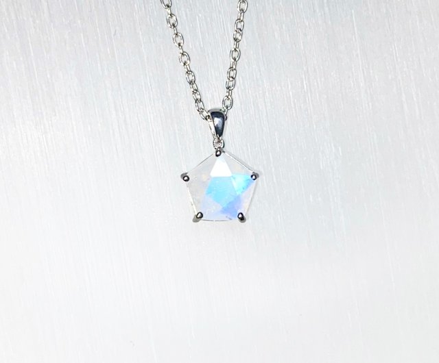 星型ブルーライトムーンストーンネックレス925スターリング
