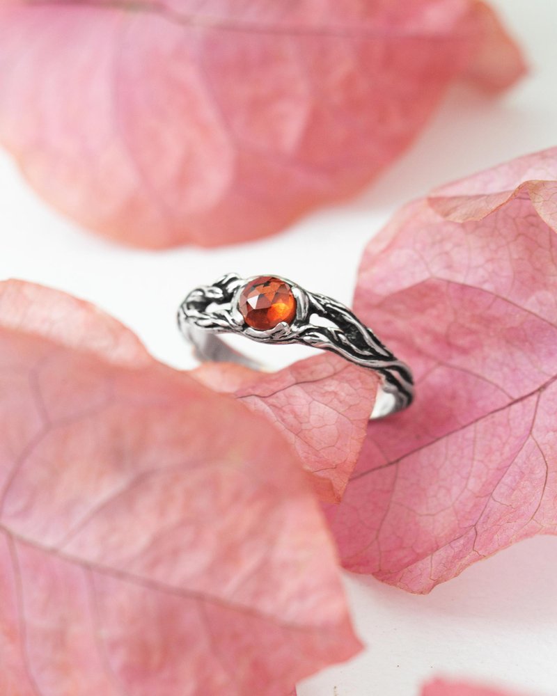 Garnet ring Iya | sterling silver engagement ring | dainty friendship ring - แหวนทั่วไป - เงินแท้ สีเงิน