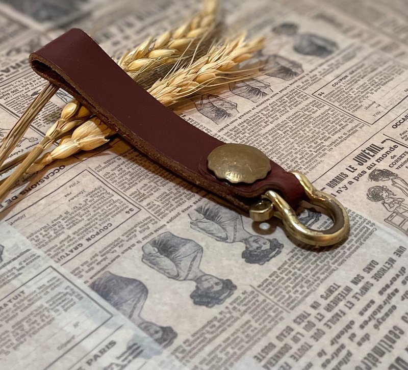 Timeless Vintage Distressed Queen's Head Coin Leather Leather Brown Key Ring - Card Holders & Cases - Genuine Leather Brown