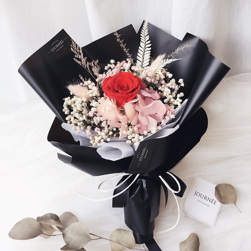 journee texture red immortal rose gypsophila dry bouquet Valentine's day gift proposal bouquet - ช่อดอกไม้แห้ง - พืช/ดอกไม้ 