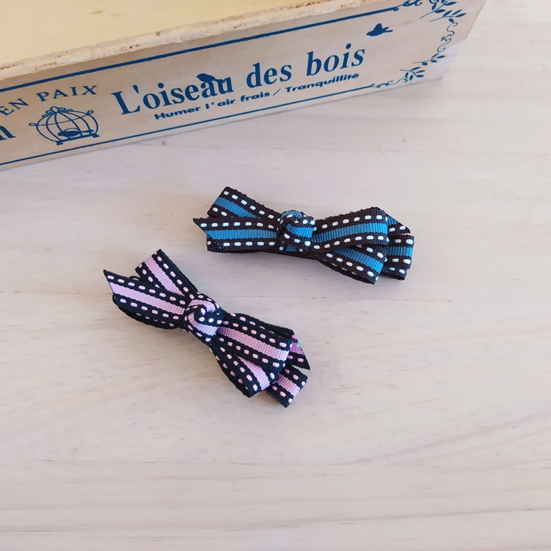 Bright jumper dotted bow paint hairpin 2 colors - เครื่องประดับผม - วัสดุอื่นๆ หลากหลายสี