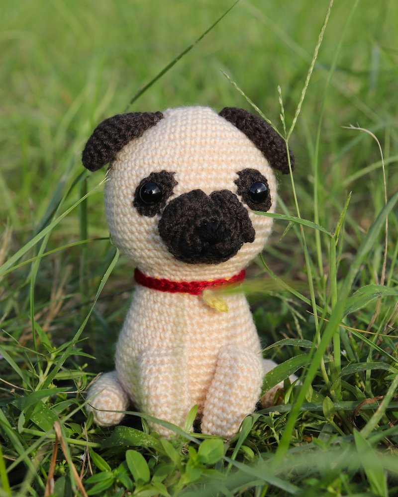 Pug crochet toy/amigurumi - Items for Display - Wool 