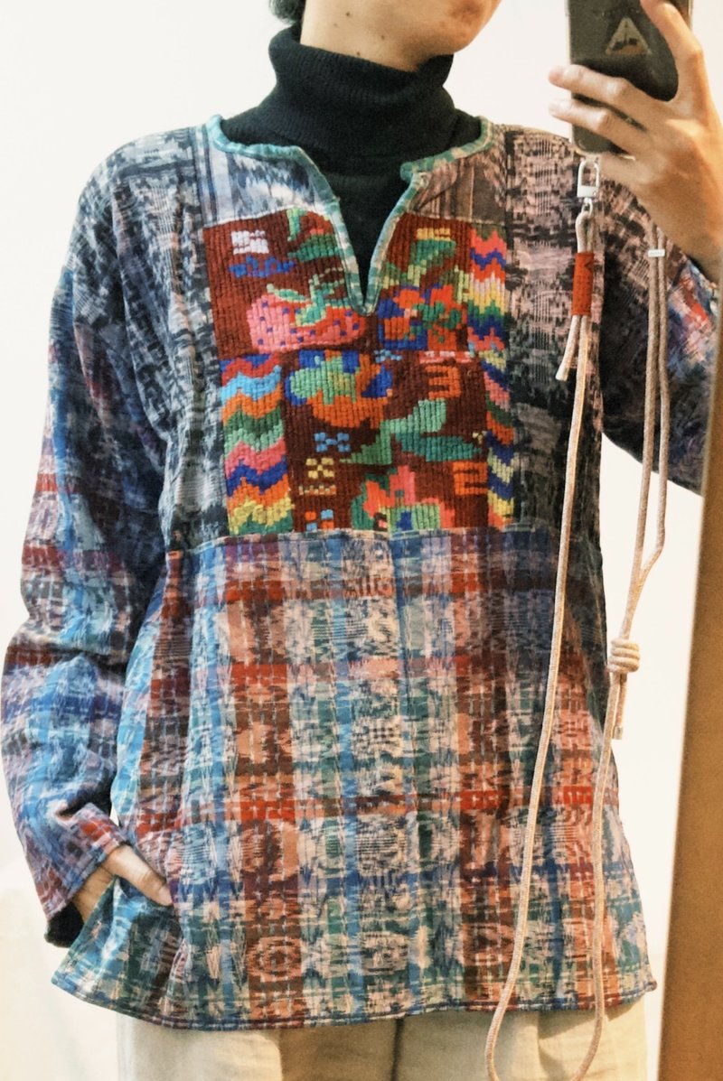 Vintage Guatemala ikat 瓜地馬拉Ikat手織布手工刺繡上衣 - 女上衣/長袖上衣 - 棉．麻 