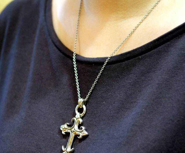 Danish hot sale cross necklace