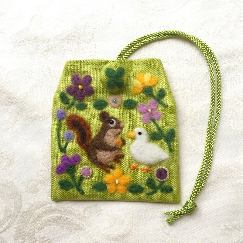 amulet bag of squirrel and duck - Other - Cotton & Hemp Green