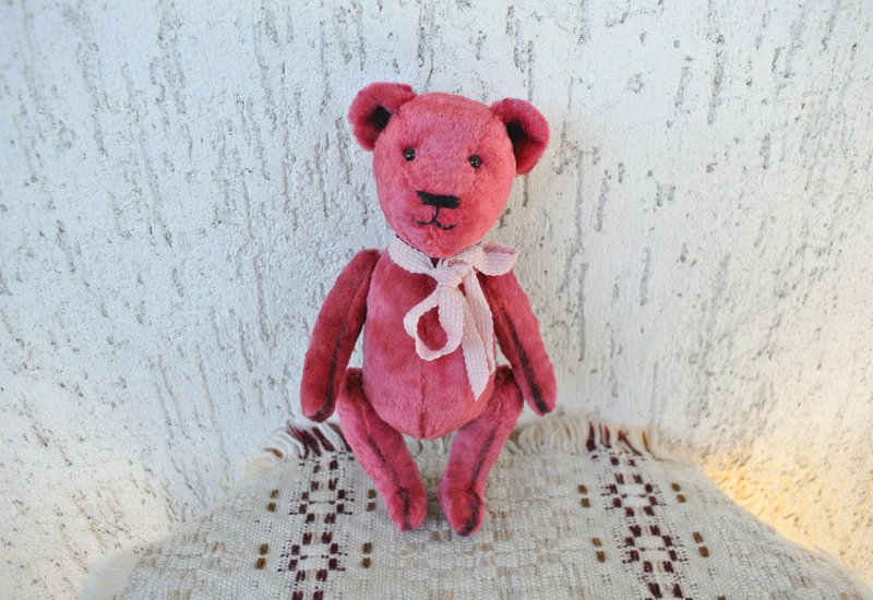 玩具熊 Pink Teddy Bear Artist ooak Vintage Antique Plush Sawdust stuffed toy - 玩偶/公仔 - 其他人造纖維 粉紅色