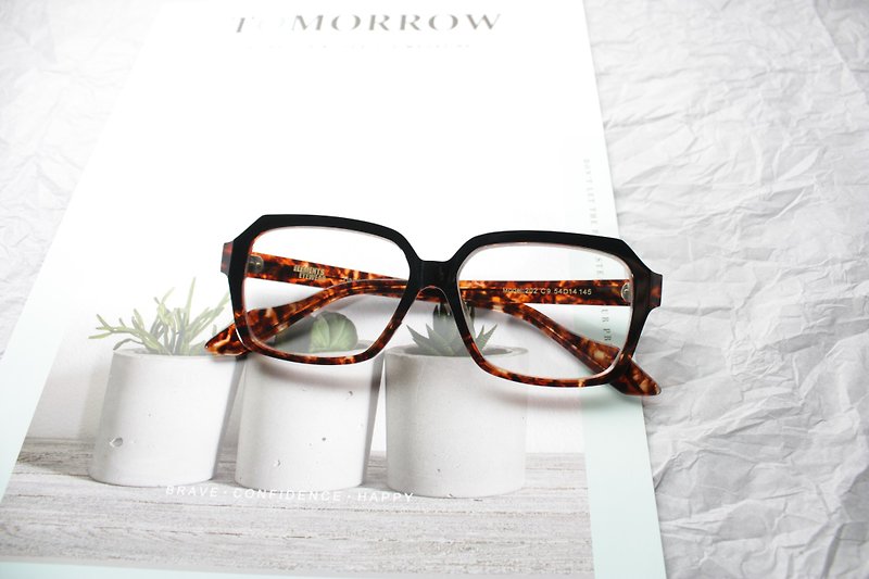202-C9 Square eyeglasses frame eyewear made in Japan - Glasses & Frames - Other Materials Brown