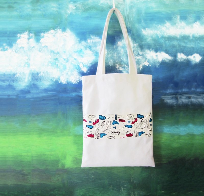 [Shoes Stepping on] Canvas Bag Taiwan Canvas / Storage Bag / Canvas Bag / Eco Shopping Bag - Messenger Bags & Sling Bags - Cotton & Hemp White