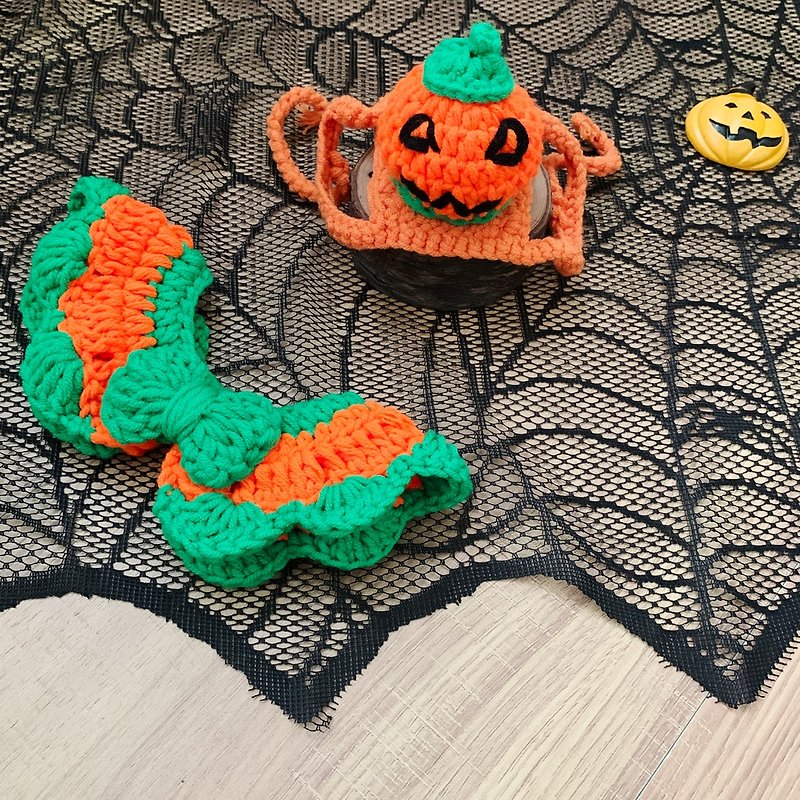 Halloween Halloween limited-green pumpkin squatting-pet cloak hat scarf pumpkin - Clothing & Accessories - Cotton & Hemp Multicolor