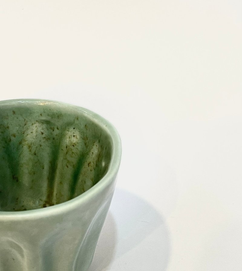 【Wuxi Studio】Green glaze mini cup - Pottery & Ceramics - Pottery Green