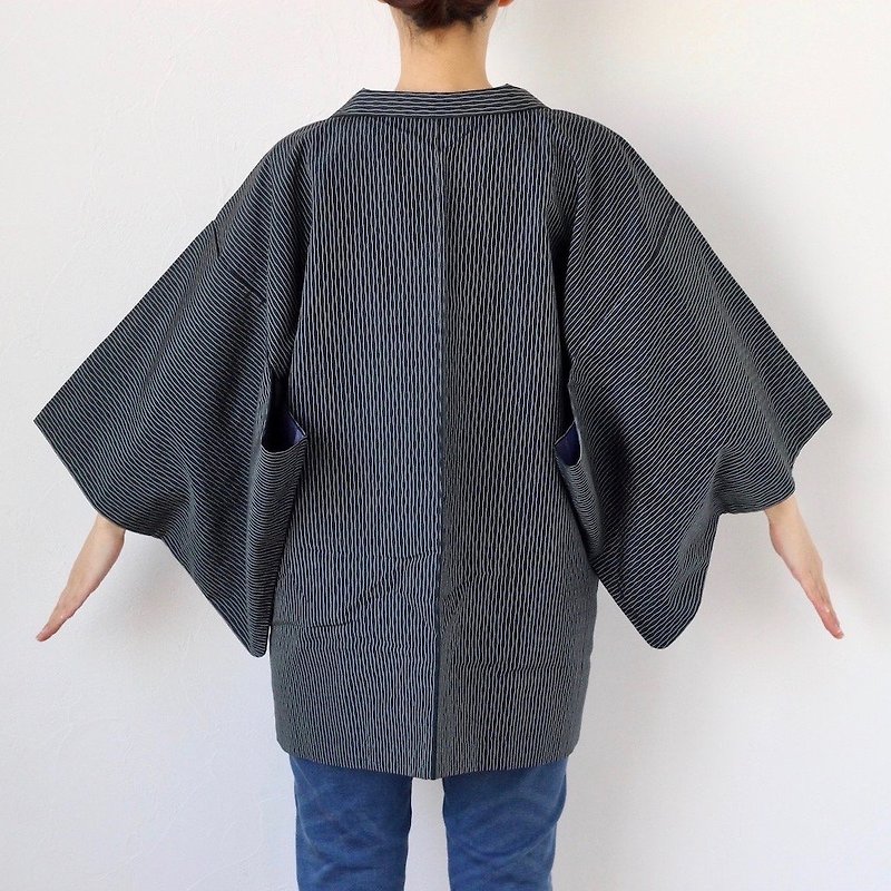 navy geometric kimono, haori, Japanese kimono, kimono jacket /3325 - ジャケット - ポリエステル ブルー