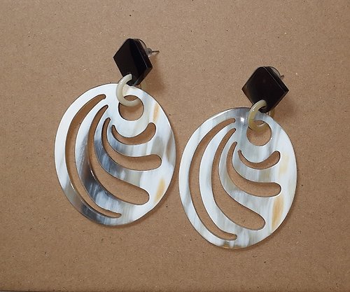 AnhCraft Handmade Stud Earrings for Women Jewelry Gifts for Her from Buffalo White Horn