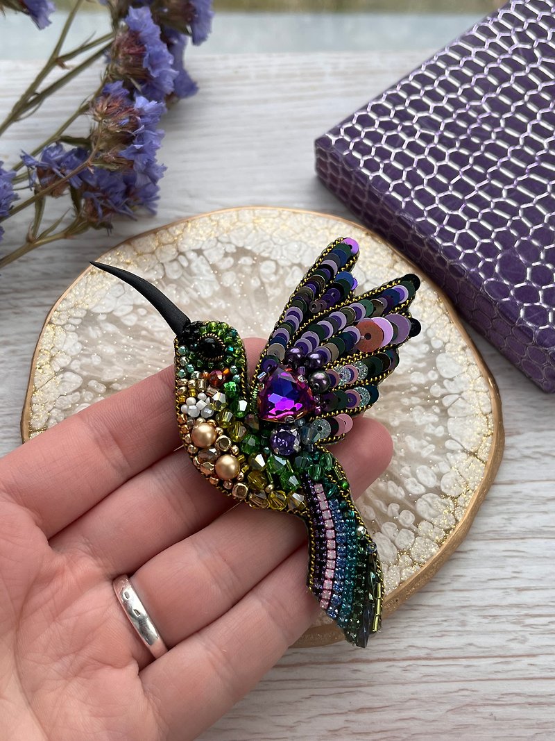 Hummingbird brooch - Brooches - Glass Multicolor