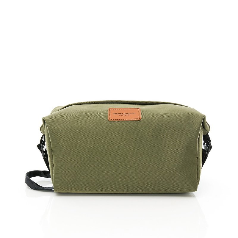【Kim Anderson】Simple Life Water Repellent Universal Bag - Army Green - กระเป๋าเครื่องสำอาง - ไนลอน สีเขียว