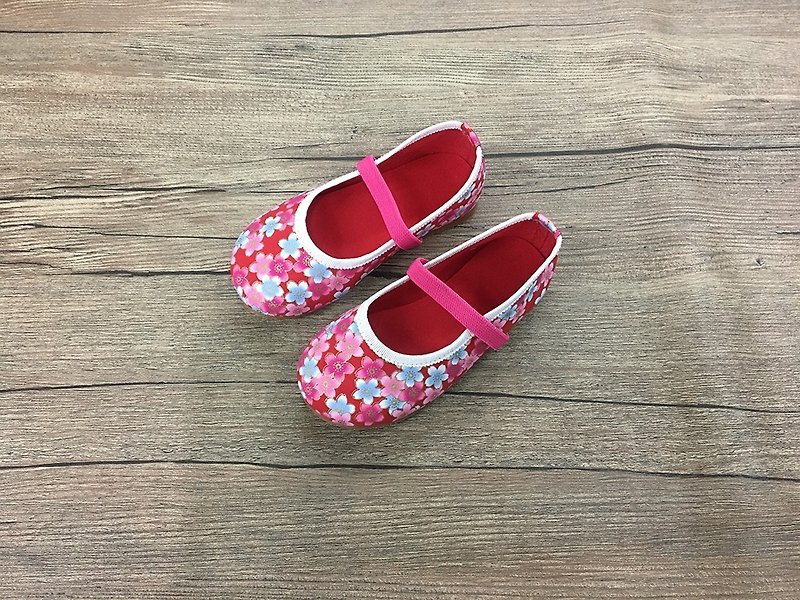 Baby shoes cherry red - รองเท้าเด็ก - ผ้าฝ้าย/ผ้าลินิน สีแดง