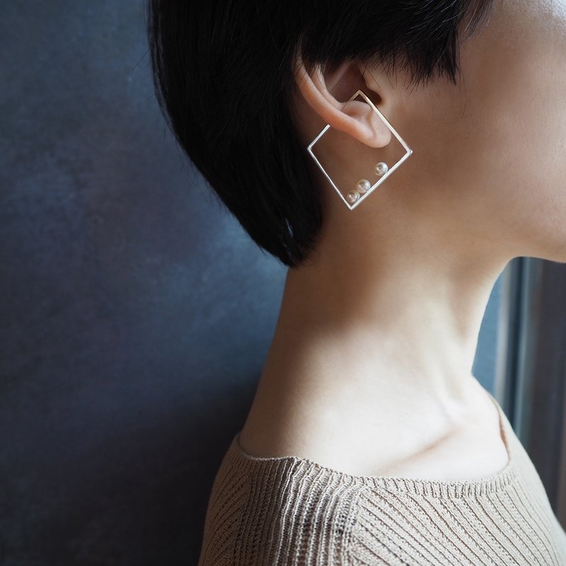 pearl square earring_珍珠方框耳骨環 大耳環 沒耳洞 耳夾 - 耳環/耳夾/耳骨夾 - 珍珠 白色