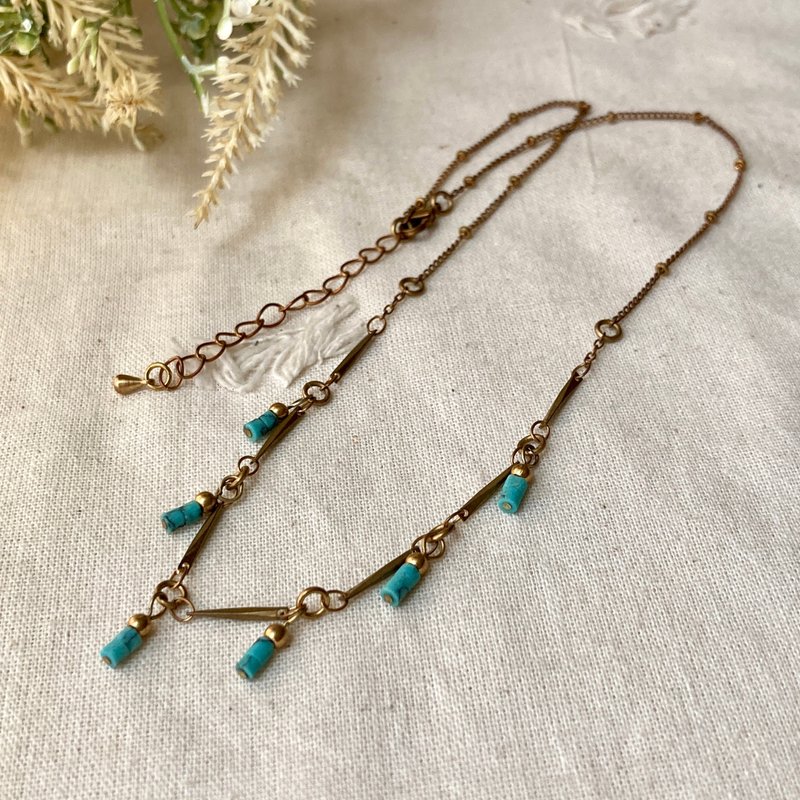 老林雜貨 | 印度松石小流蘇黃銅項鍊 - 項鍊 - 銅/黃銅 金色