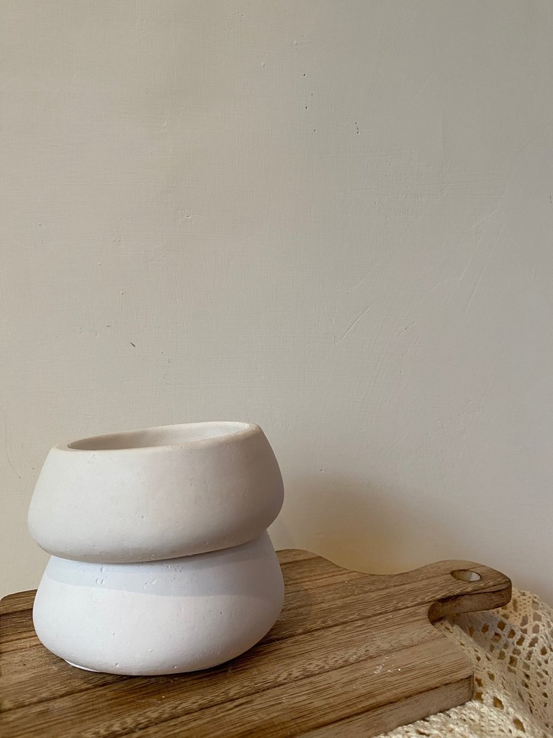 Stone Diffuser—— Large plaster pot - ของวางตกแต่ง - วัสดุอื่นๆ ขาว