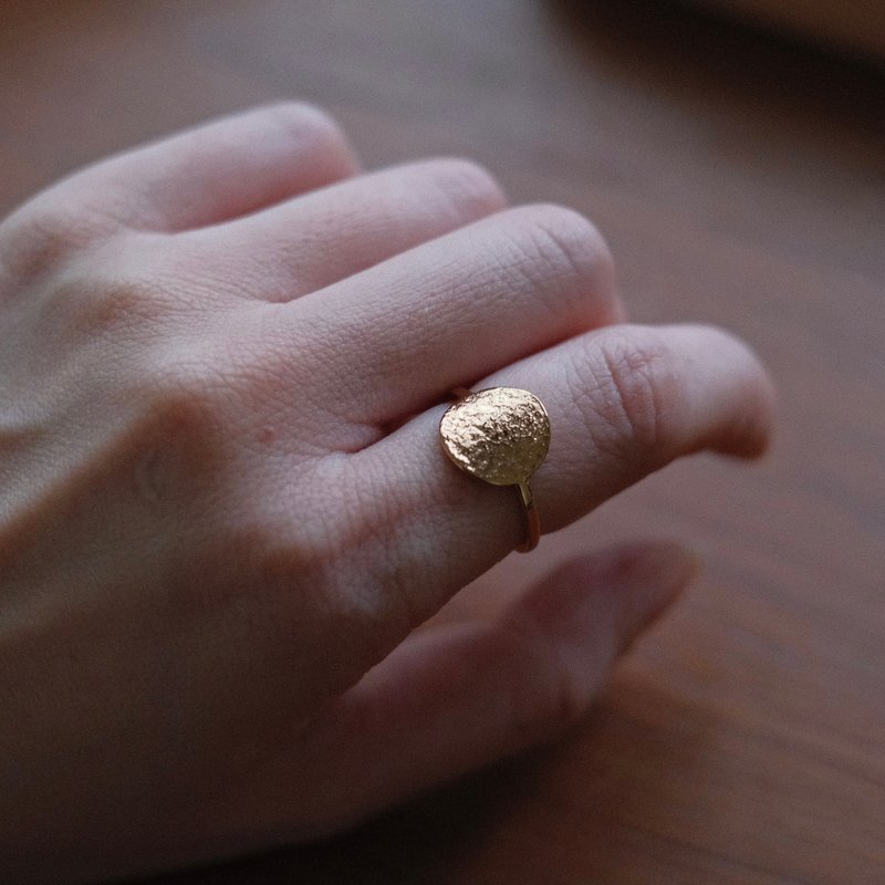 Emerald Gift。拈翠-法國製18K包金戒指-手打圓牌-絕版 - 戒指 - 玉石 金色