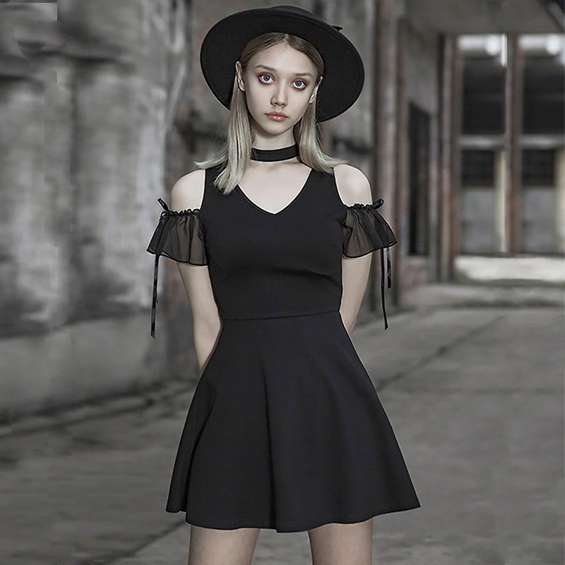 Southern French Secret Ceremony Hollow Neck Dress - One Piece Dresses - Other Materials Black