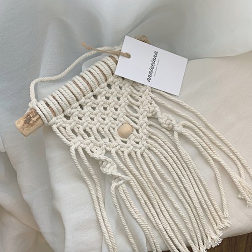𝐚𝐧𝐧𝐢𝐞𝐞𝐢𝐧𝐧𝐚 |macrame studio Macrame 編織 自然 原木頭 珠珠 吊飾 中型掛飾