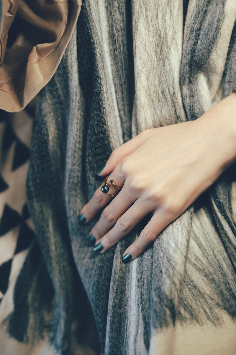 COR-DATE / Minimalism / Green planet spiral ring - General Rings - Other Metals 