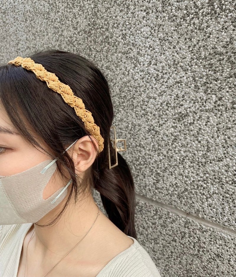 A string of wheat braided headband/hair accessories/handmade - เครื่องประดับผม - ผ้าฝ้าย/ผ้าลินิน 