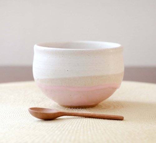 AmetsuchiKaoru Handwork & Art Studio 白マットと桜花釉のほっこりボウル / カフェオレやお抹茶、スープなどにも