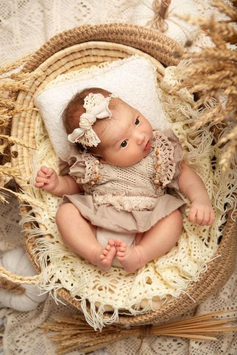 Boho Beige Girl Outfit, Boho romper, Lace Bonnet Newborn Photo Shoot - เครื่องประดับ - โลหะ สีนำ้ตาล