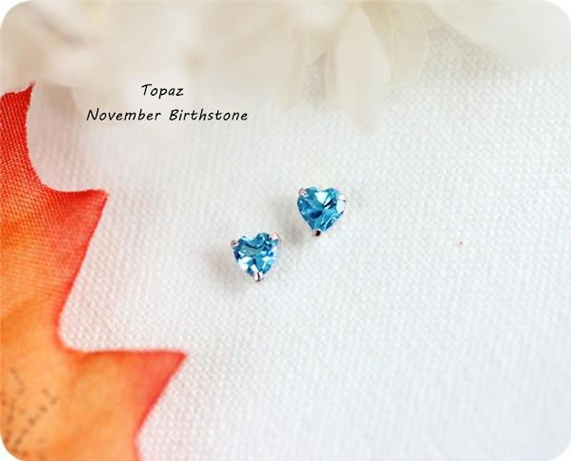 K18 Gold Heart Blue Topaz Stud Earrings November Birthstone - ต่างหู - เครื่องเพชรพลอย 