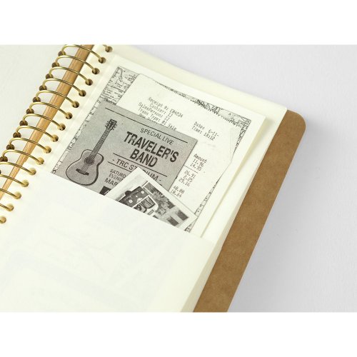 TRAVELER’S COMPANY Spiral Ring Notebook A6 Slim - 口袋信封
