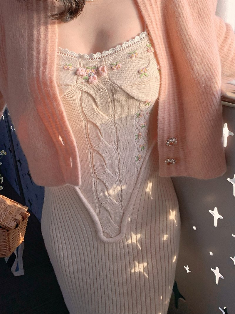 [Seasonal 30% off] SALTY PUMPKIN Mermaid Princess Crochet Knit Dress - ชุดเดรส - ผ้าฝ้าย/ผ้าลินิน ขาว