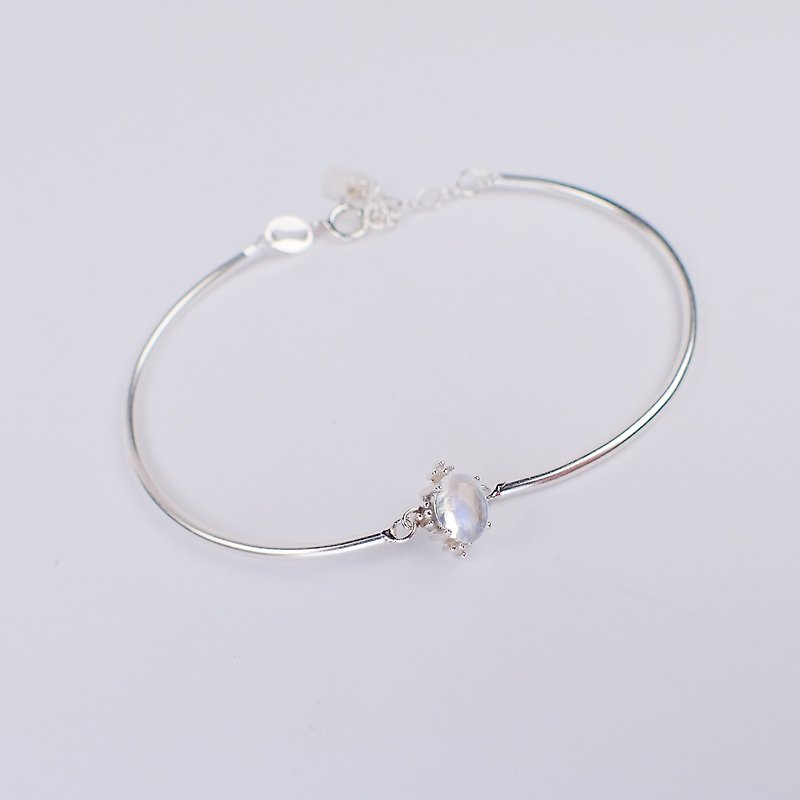 Moonstone small crown inlaid bracelet - Bracelets - Sterling Silver White